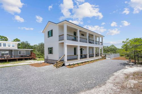 530 Veterans Rd, Gulf Shores, AL, 36542-8191 | Card Image