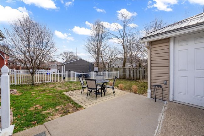 1411 2 Nd St, House other with 3 bedrooms, 3 bathrooms and 1 parking in Beaver PA | Image 31