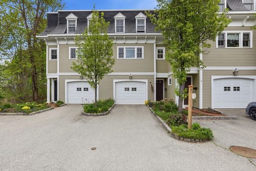 2-6 Safford St, Ipswich, MA, 01938-2061 | Card Image