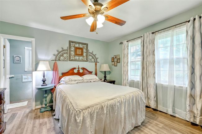 1566 S Robb St, House other with 2 bedrooms, 2 bathrooms and 3 parking in Trinity TX | Image 14