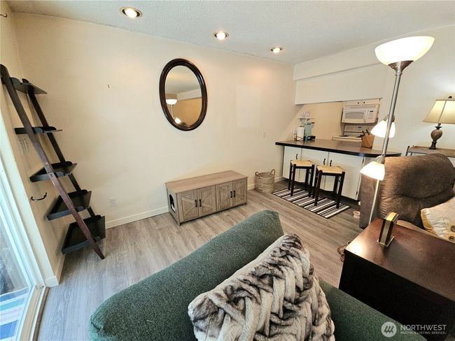 APT-104 - 7924 212 Th St Sw, Condo with 2 bedrooms, 1 bathrooms and 1 parking in Edmonds WA | Image 14