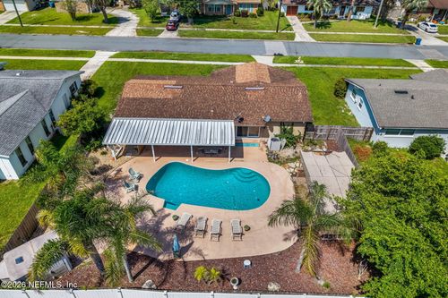 3461 Lenczyk Dr W, Jacksonville, FL, 32277-2549 | Card Image
