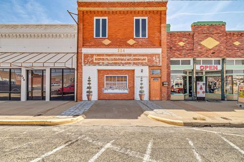 224 N Chadbourne Street, San Angelo, TX, 76903 | Card Image