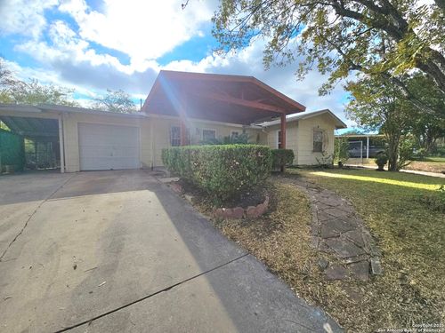6410 Greencastle St, San Antonio, TX, 78242-1207 | Card Image