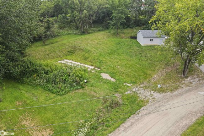 283 Eastside Ln, Home with 0 bedrooms, 0 bathrooms and null parking in Montezuma IA | Image 4