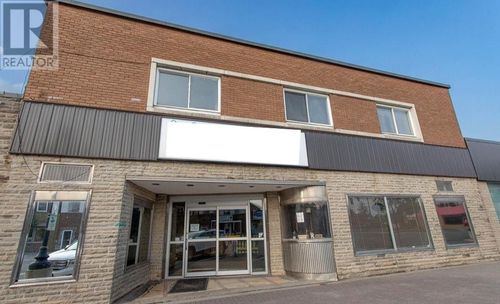 84 Centre St, Espanola, ON, P5E1S4 | Card Image