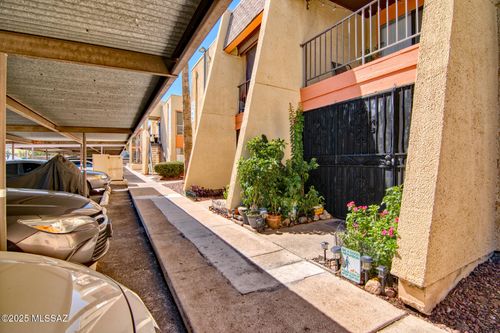 e162-1620 N Wilmot Rd, Tucson, AZ, 85712-4457 | Card Image