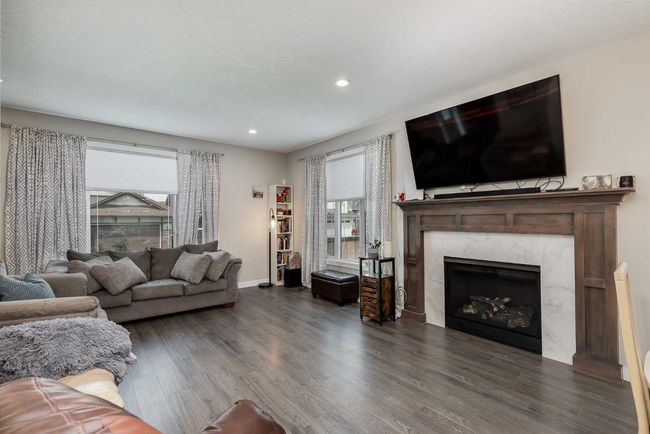 1746 Baywater View Sw, House other with 3 bedrooms, 3 bathrooms and 4 parking in Airdrie AB | Image 5