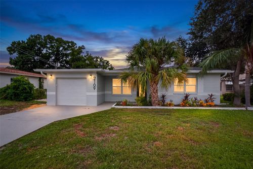 2109 58th St S, GULFPORT, FL, 33707-4836 | Card Image