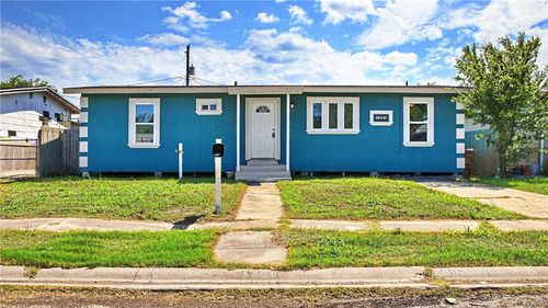 1721 Hickory Pl, Corpus Christi, TX, 78416-1722 | Card Image
