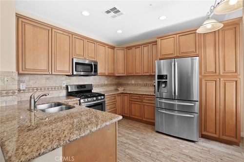8 Veneto Ln, Aliso Viejo, CA, 92656-8040 | Card Image