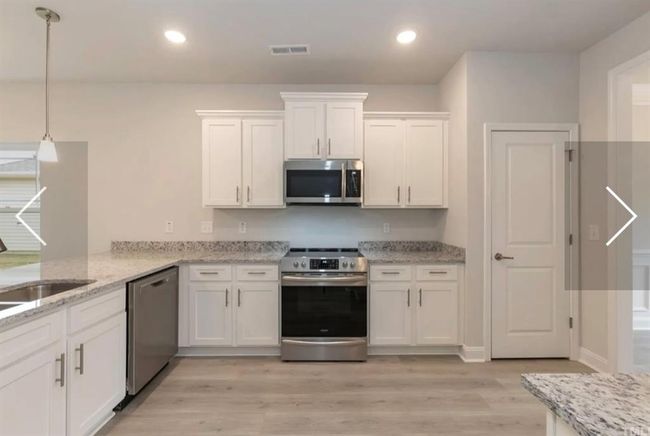 584 Walnut Creek Pkwy, House other with 4 bedrooms, 2 bathrooms and 2 parking in Pendergrass GA | Image 7