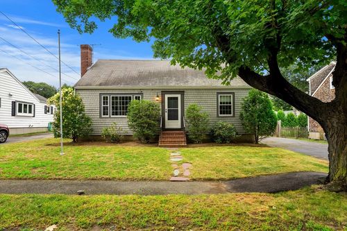 18 Iverson Rd, Beverly, MA, 01915-3718 | Card Image