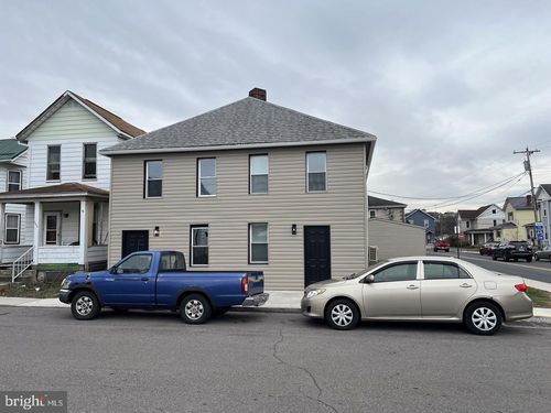 209 Blocker St, Ridgeley, WV, 26753-8607 | Card Image