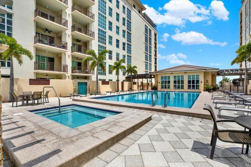 unit-702-1238 E Kennedy Blvd, TAMPA, FL, 33602-3569 | Card Image