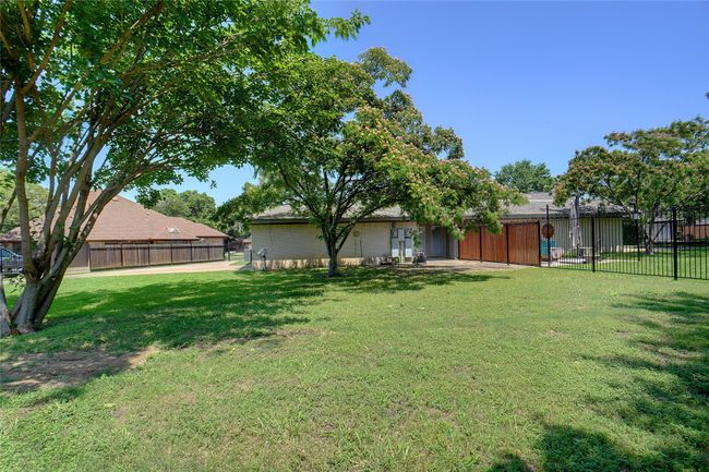 View of yard | Image 11