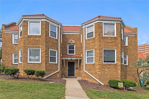 apt-2s-4948 Walnut St, Kansas City, MO, 64112-2610 | Card Image