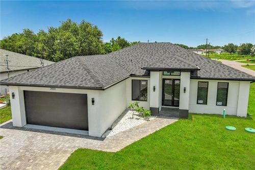 2800 33rd St Sw, Lehigh Acres, FL, 33976-4549 | Card Image