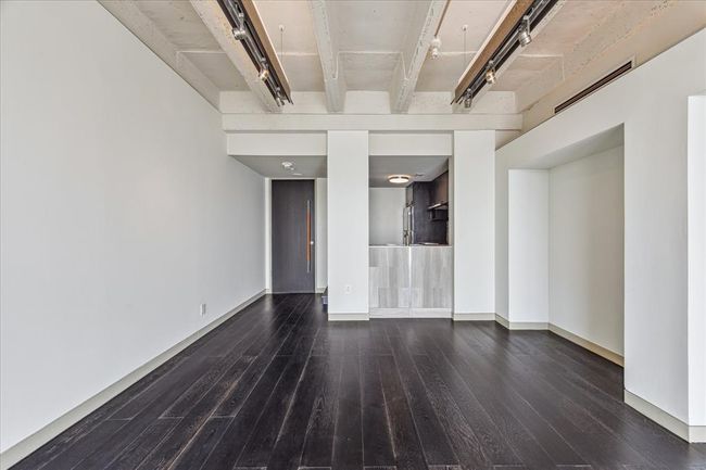 Perfect flow with pass through kitchen | Image 6