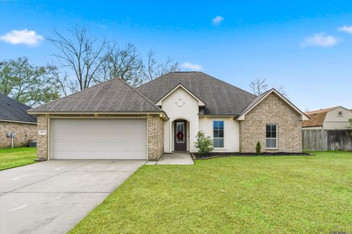 17553 Hoods Ridge Dr, Prairieville, LA, 70769-6016 | Card Image