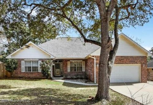 883 Alawai Ave, Diamondhead, MS, 39525-3779 | Card Image