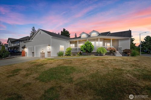 28303 83rd Dr Nw, Stanwood, WA, 98292-4703 | Card Image
