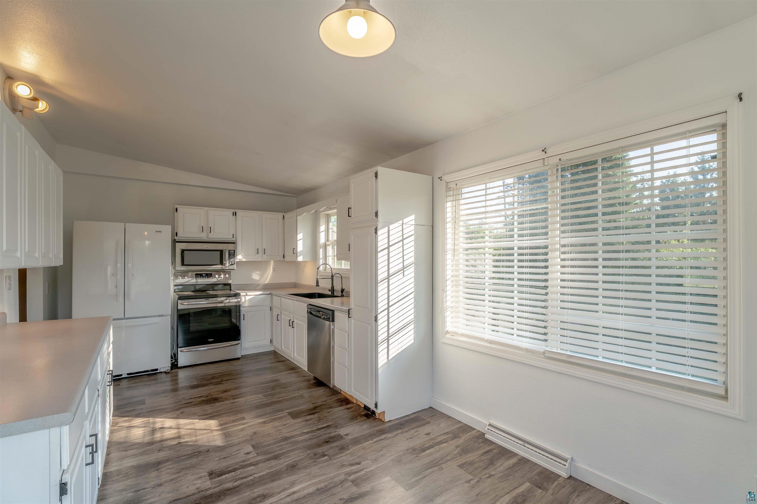 Residential in Grand View 2