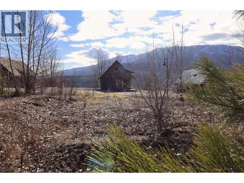 145-2633 Squilax-Anglemont Rd, Lee Creek, BC, V0E1M4 | Card Image