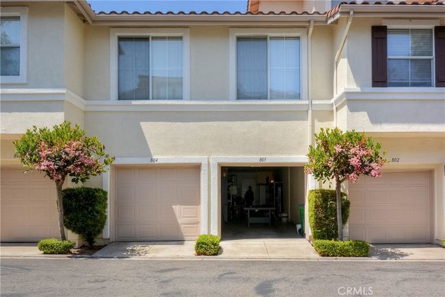803 Maplewood, Condo with 2 bedrooms, 3 bathrooms and 2 parking in Irvine CA | Image 38
