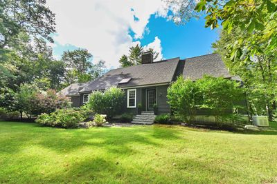 6 Split Rock Road, House other with 4 bedrooms, 3 bathrooms and null parking in Exeter NH | Image 1