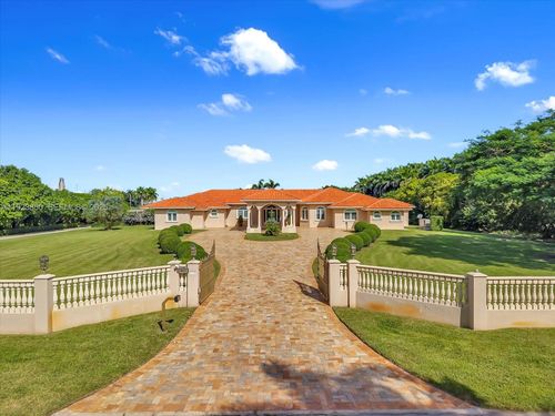 18611 Sw 122nd St, Miami, FL, 33196-1905 | Card Image