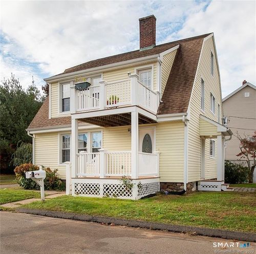 1st-1 Cocheco Ave, Branford, CT, 06405-5209 | Card Image