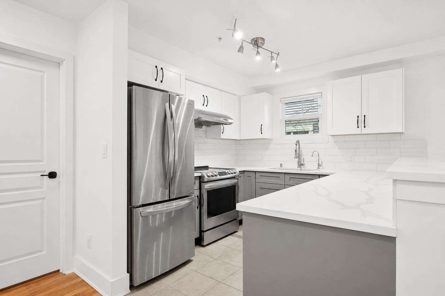 Residential in Burnaby 5