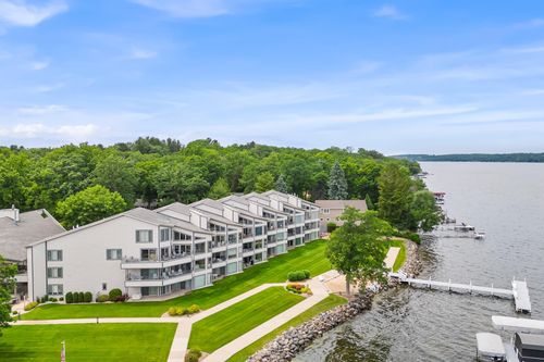 102-W1400 Spring Grove Road, Green Lake, WI, 54971 | Card Image