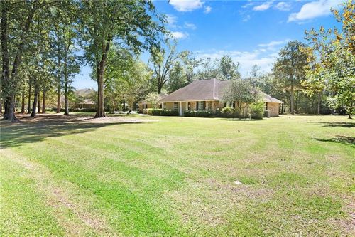 41186 Rue Maison, Ponchatoula, LA, 70454-7078 | Card Image