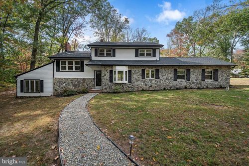 7 Alta Vista Dr, PRINCETON, NJ, 08540-7429 | Card Image