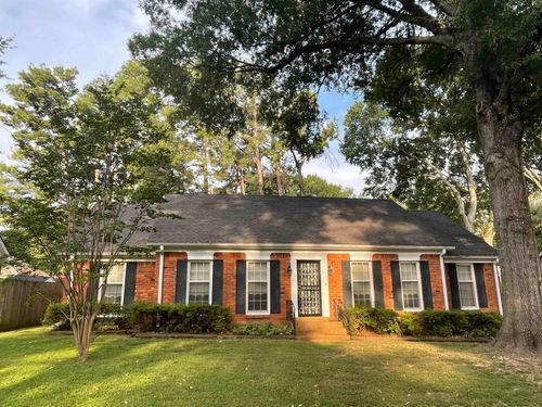 379 Mcelroy Rd, Memphis, TN, 38120-1534 | Card Image