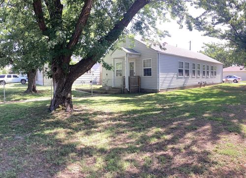 1302 E Clark St, Wichita, KS, 67211-5201 | Card Image