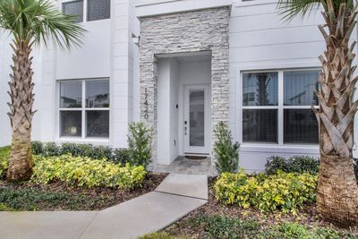 17420 Hidden Forest Drive, Townhouse with 4 bedrooms, 3 bathrooms and null parking in Clermont FL | Image 3