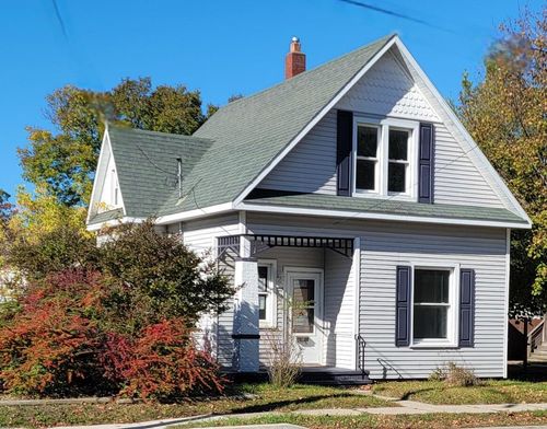 260 Fremont St, Manistee, MI, 49660-2634 | Card Image