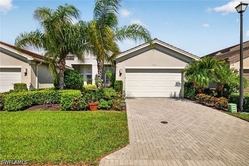 28405 Abruzzo Dr, BONITA SPRINGS, FL, 34135-8073 | Card Image