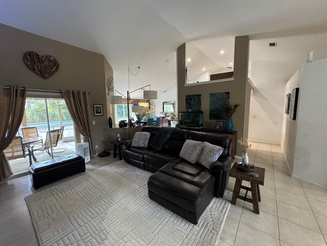 15664 89 Th Pl N, House other with 3 bedrooms, 2 bathrooms and null parking in Loxahatchee FL | Image 16