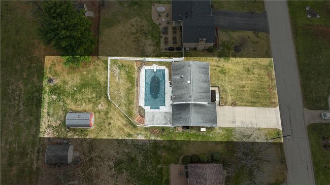 Property line is estimated | Image 39