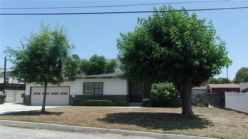 22643 Minona Dr, Grand Terrace, CA, 92313-5161 | Card Image
