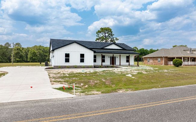152 Sw Scott Pl, House other with 4 bedrooms, 2 bathrooms and 2 parking in LAKE CITY FL | Image 28