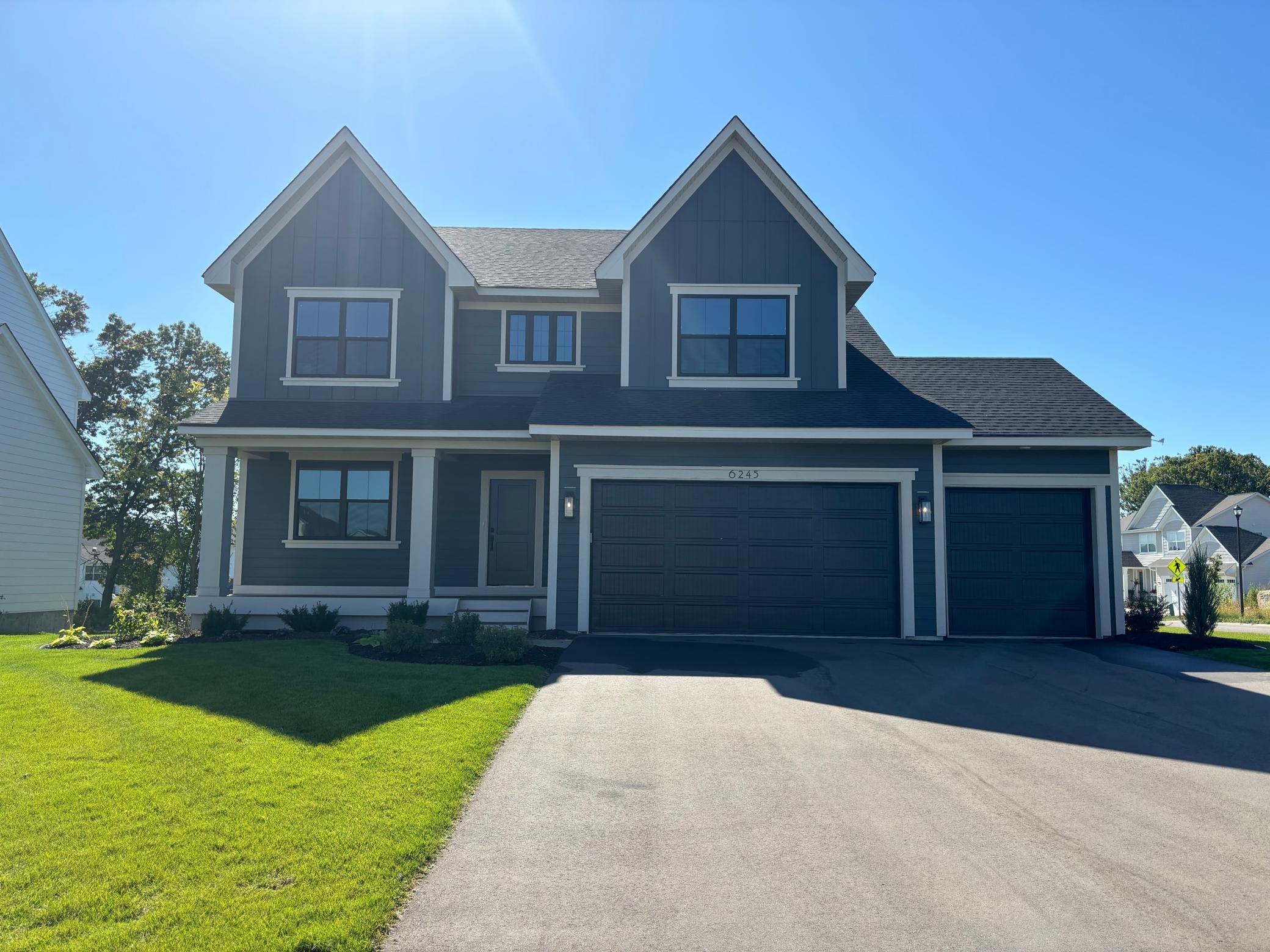 Harkness Ln, Cottage Grove, MN 55016
