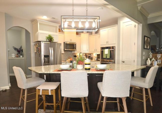 Kitchen | Image 9