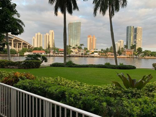 apt-107-19195 Mystic Pointe Dr, Aventura, FL, 33180-4503 | Card Image