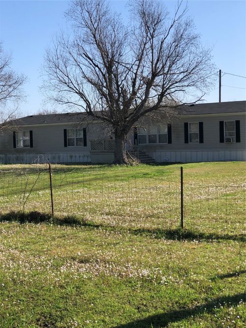 110 Pecan St, Gloster, LA, 71030-3306 | Card Image