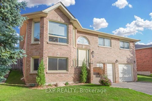 44 Compton Cres, Bradford, ON, L3Z2X6 | Card Image